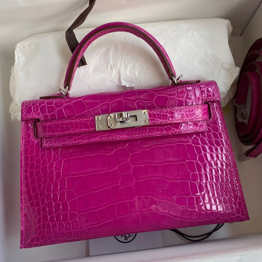 Hermès Kelly Mini II Women's Luxury Handmade Designer Handbag In Genuine Rose Scheherazade Shiny Alligator Leather - SUPER QUALITY