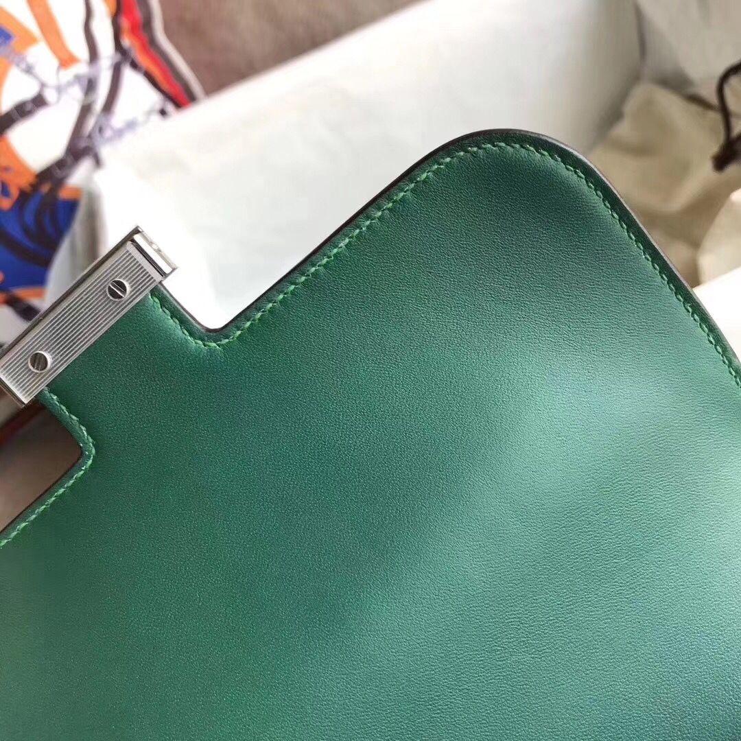 Hermès Constance 24CM Women's Luxury Handmade Designer Handbag In Genuine Green Niloticus Crocodile Skin - SUPER QUALITY